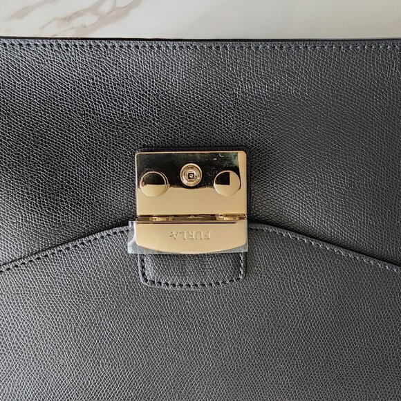 NWT Furla Metropolis Top Handle Bag (#14)🖤 - Picture 10 of 13